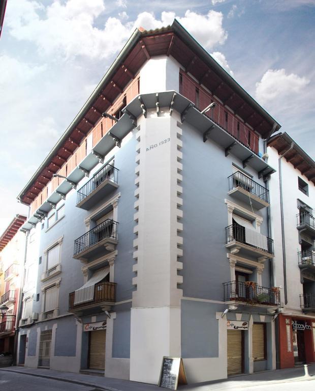 Apartamentos Alcoba De Baco Barbastro Cameră foto