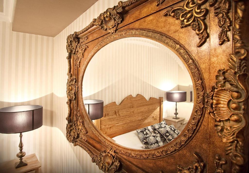 Apartamentos Alcoba De Baco Barbastro Cameră foto