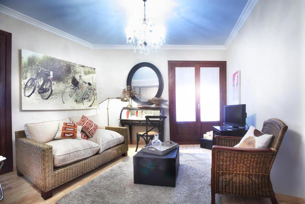 Apartamentos Alcoba De Baco Barbastro Cameră foto